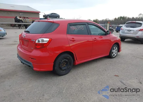 2010 Toyota Matrix S из США, поврежденный, VIN 2T1LE4EEXAC018765